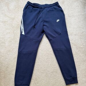 NWOT Original Issue Nike Tech Pack Joggers XL (Fits like L) - Navy Blue